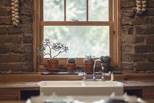 Entretenir ses châssis en bois
